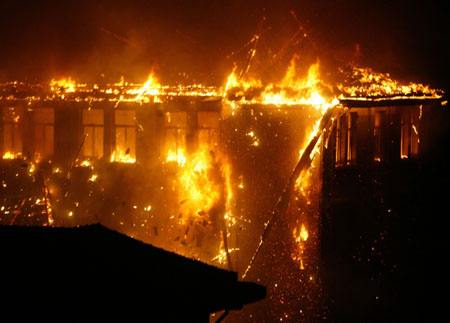 商用廚房設(shè)計(jì)-廚房火災(zāi)起因